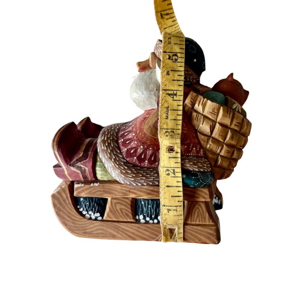 G DeBrekht “Russian Sleigh Series” Bearing Bear Santa. - Picture 6 of 7